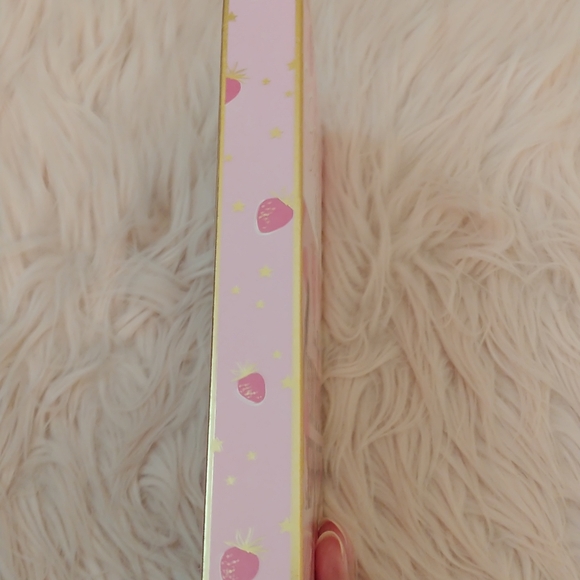 💖FIRM! NWT TOO FACED BERRY CHRISTMAS TO YOU LIMITED EDITION BOX SET - Picture 6 of 16